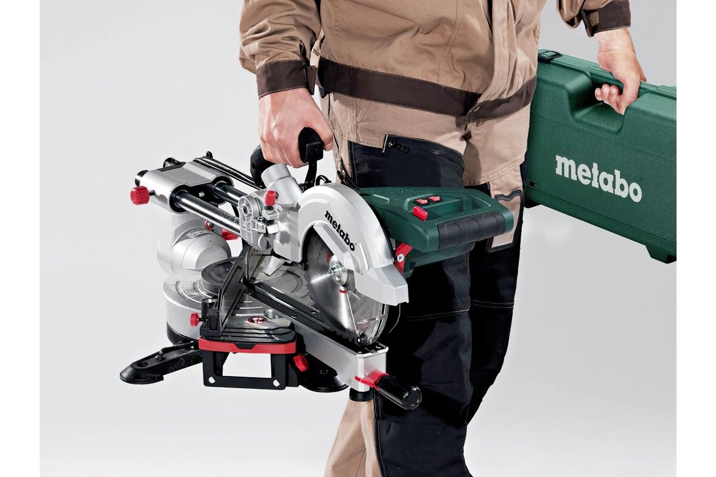 Торцовочная пила Metabo KGSV 216 M (619261000)