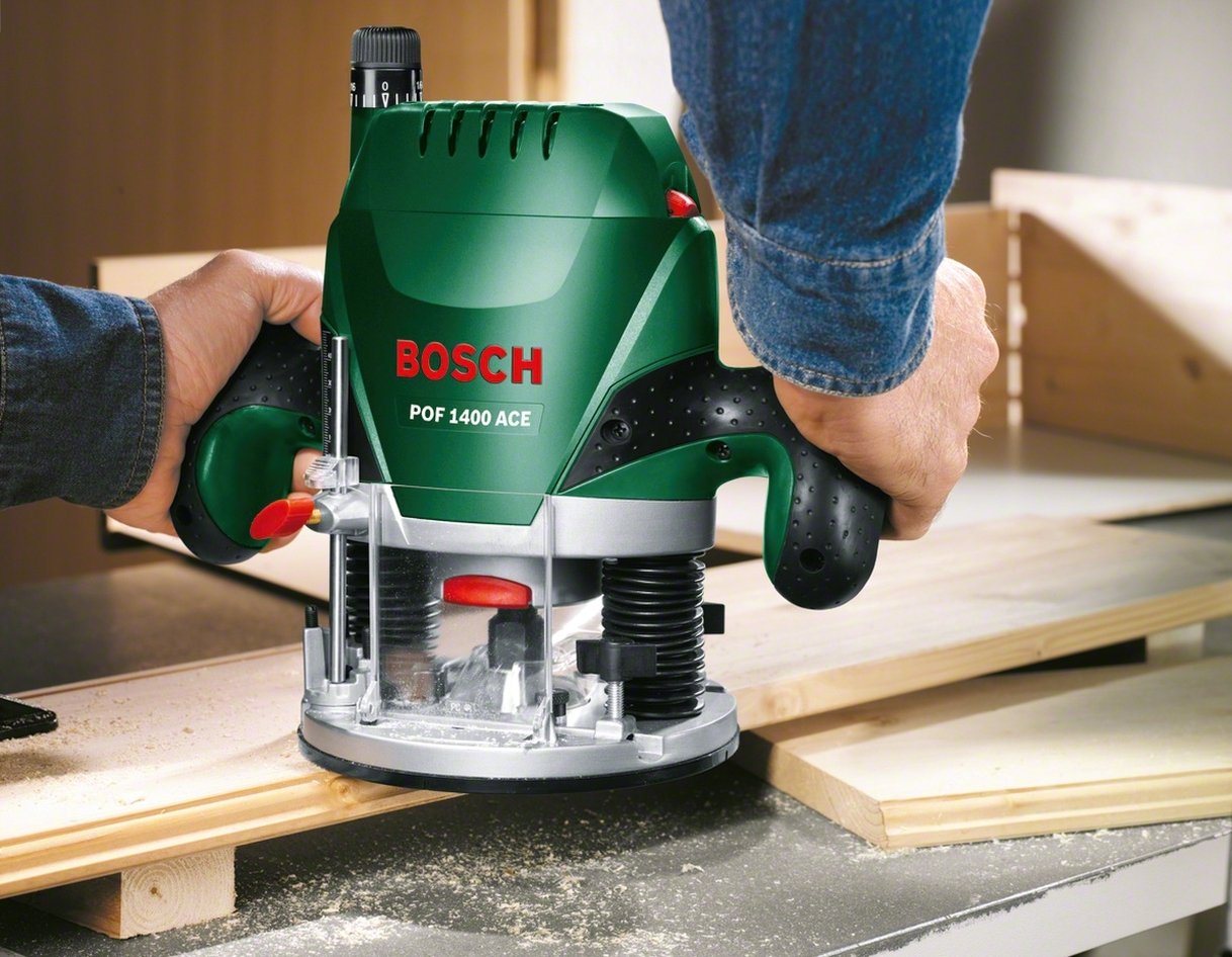 Фрезер Bosch POF 1400 ACE