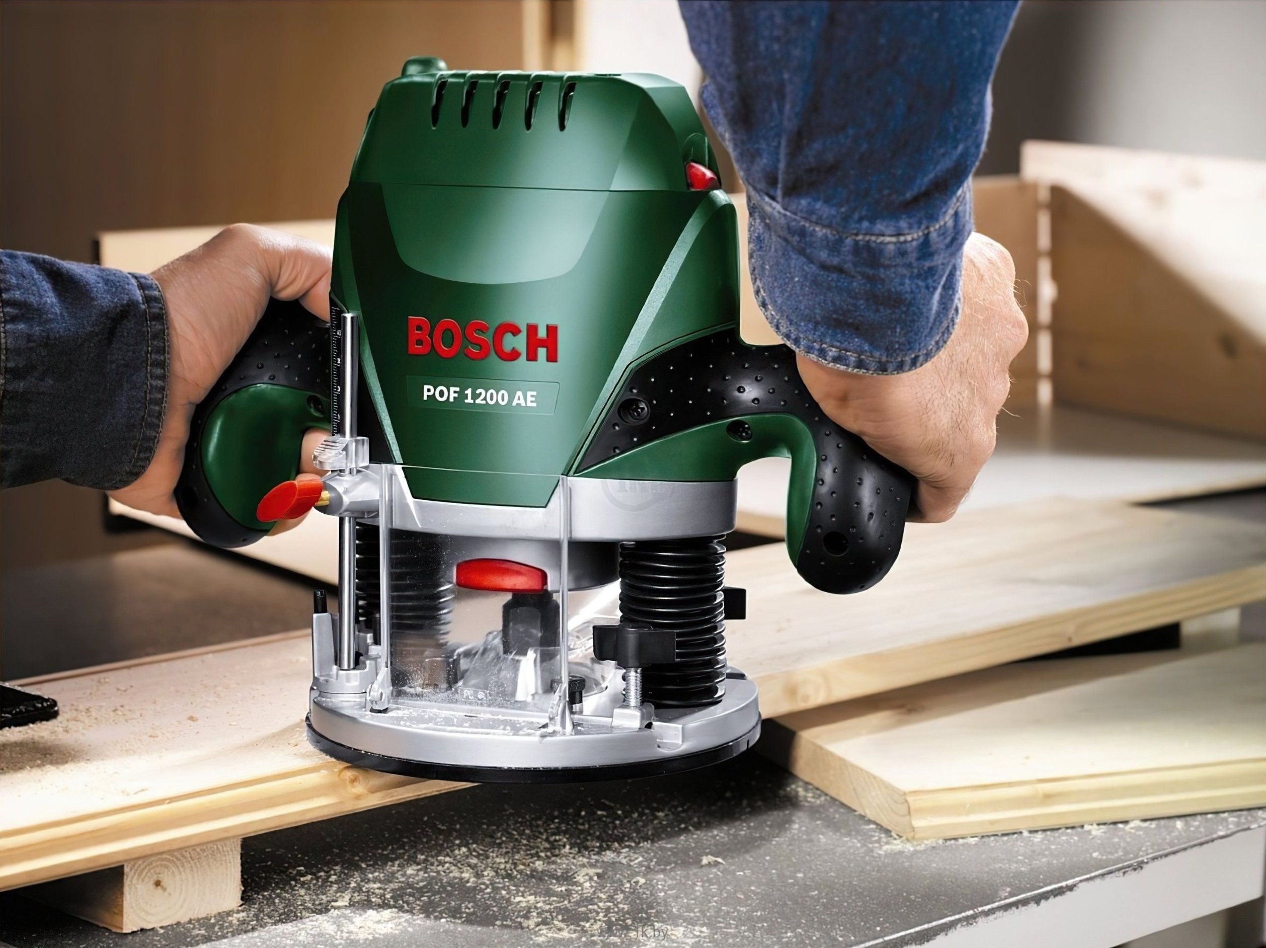 Фрезер Bosch POF 1200 AE