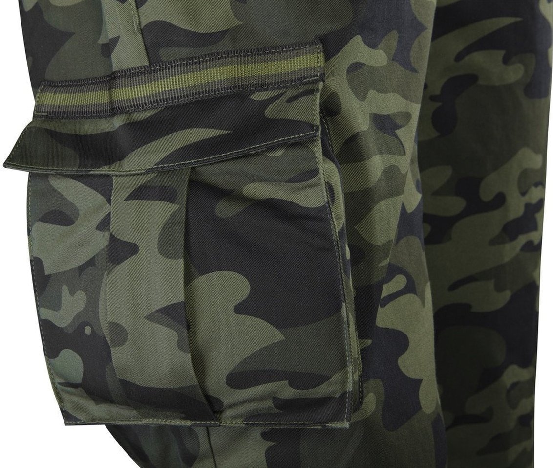 Напівкомбінезон робочий Neo Tools military CAMO, розмір L (81-241-L)