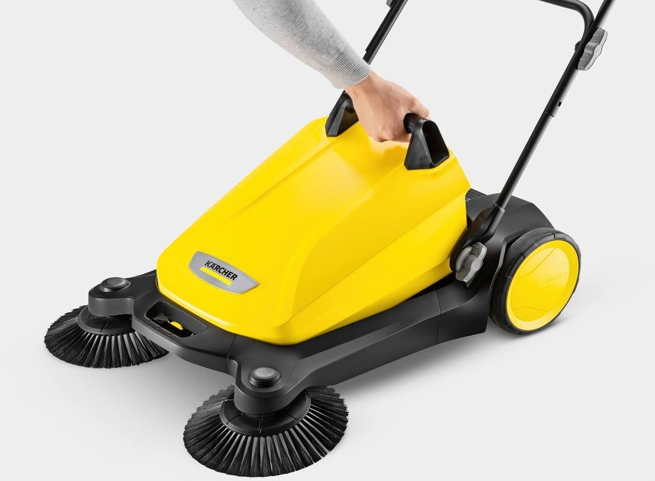 Підмітальна машина Karcher 1.766-365.0