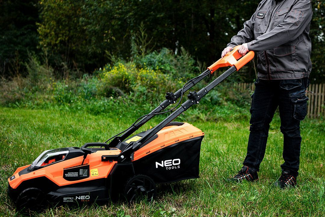 Куртка робоча Neo Tools, 245 г/м2, розмір XXL/58 (81-410-XXL)