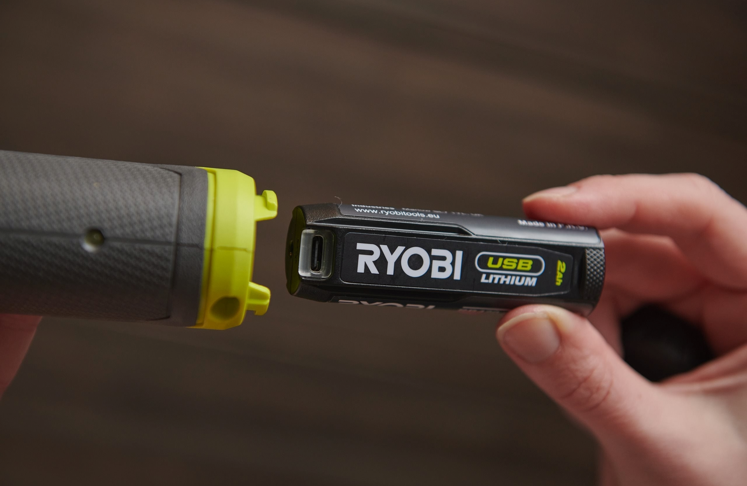 Трещотка аккумуляторная Ryobi RR14W4-0, USB Lithium 4В (без АКБ и ЗУ), (5133006311)